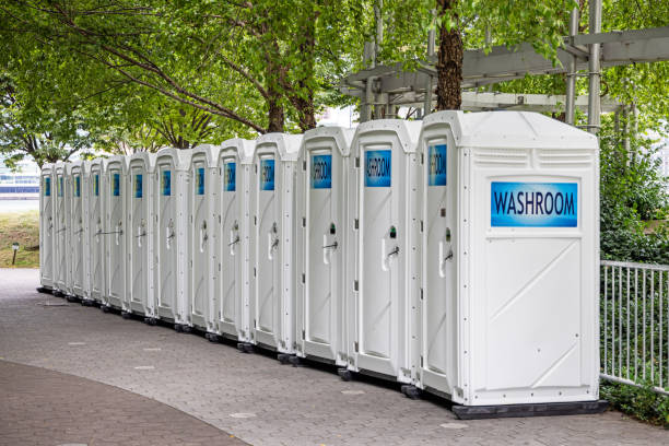 Porta potty rental for outdoor events in Milford, IL